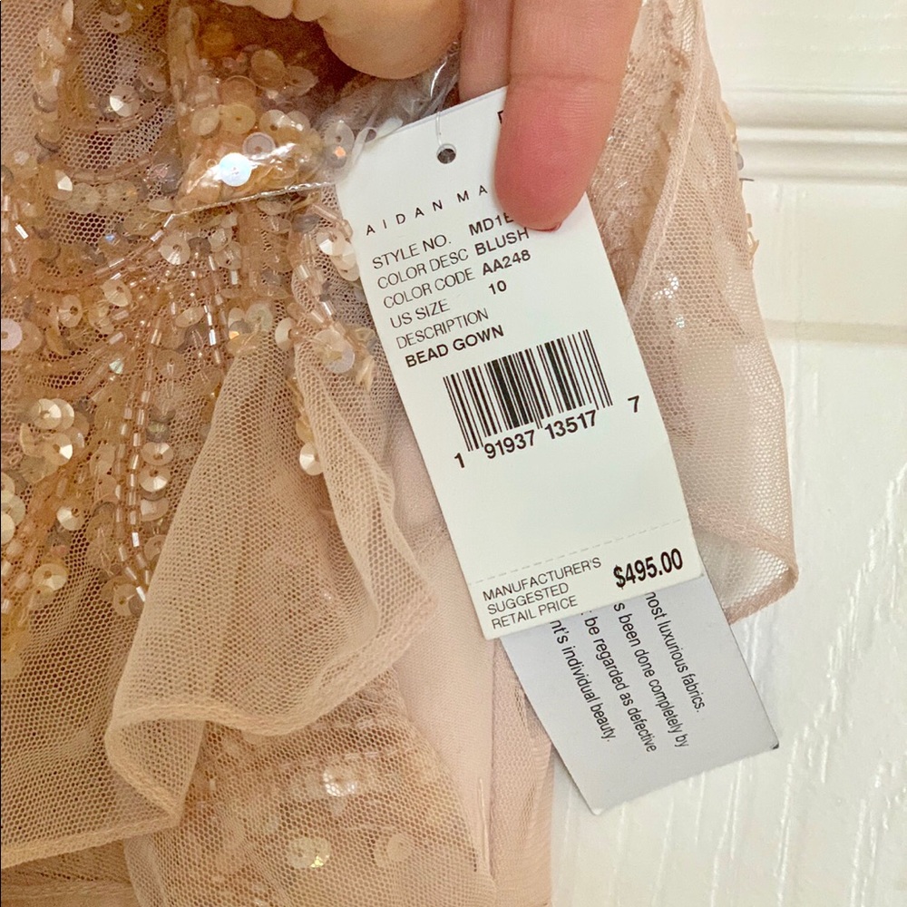 NWT Aidan Mattox Women’s Cold Shoulder Beaded Gown - Picture 6 of 6